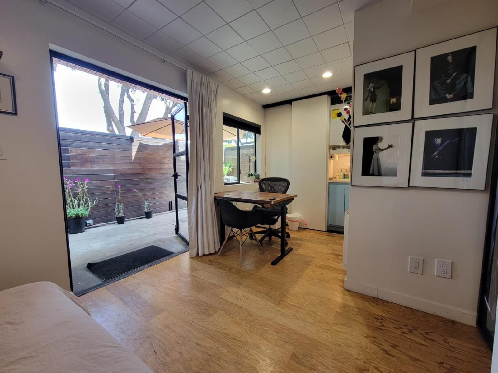 Venice Beach Studio With Large Private Patio Steps To The Beach Los Angeles Luaran gambar